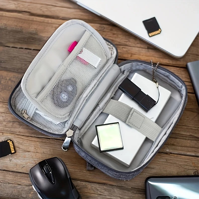 Custodia per cavi multiuso Org - Tech Accessories Bag recensione e prezzo