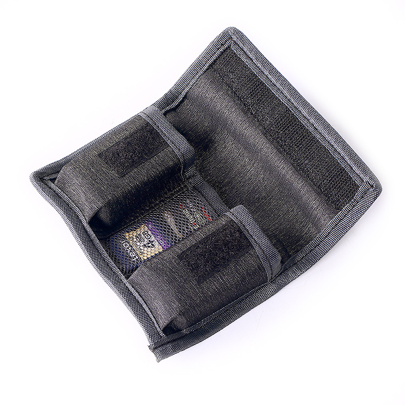 LP-E10 Batterie Per Foto/Video - Tech Accessories Bag recensione e prezzo