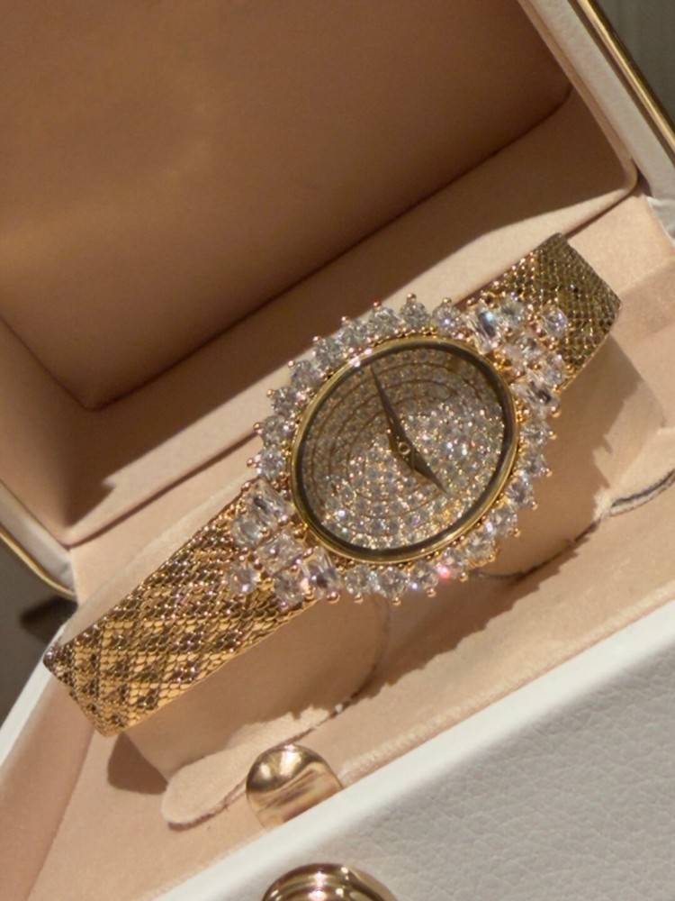 Orologio al quarzo da donna vi - Tech Office Accessories recensione e prezzo